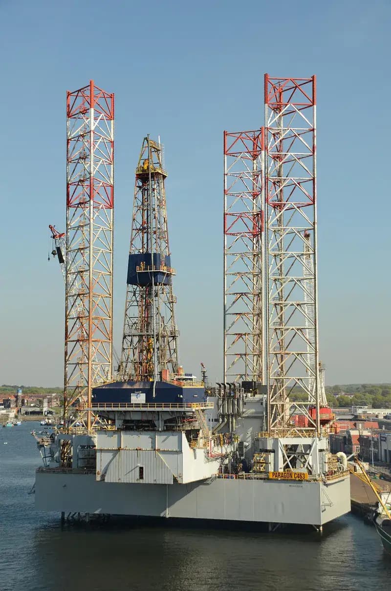 Oil, Gas & Energy