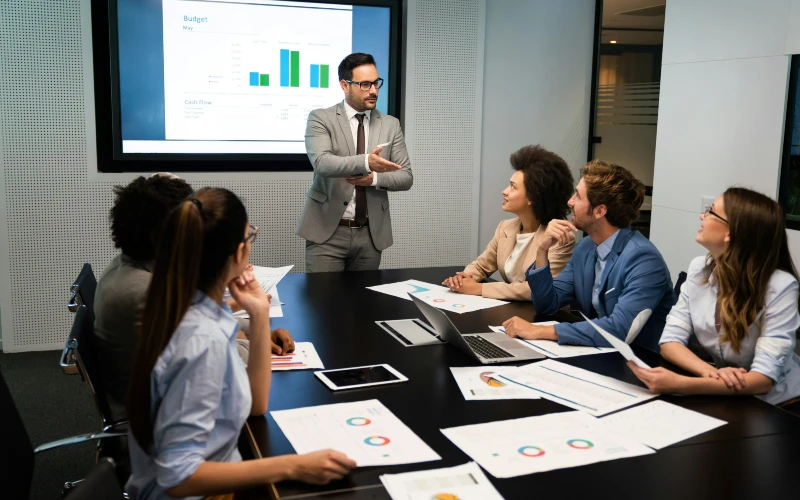 When Should a Business Consider Asset-Based Lending?.webp